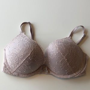 Victoria’s Secret Bombshell Bra 34C